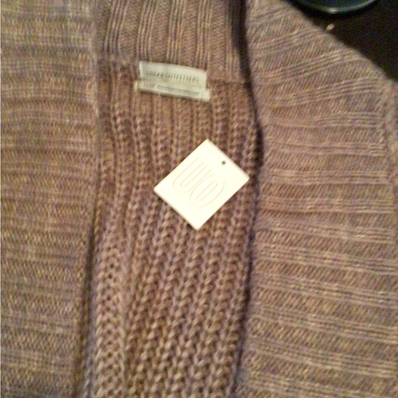 FINAL ! UO heathered Rose cocoon sweater *read - Picture 2 of 13